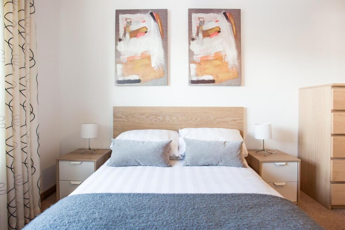 Executive 3 Bed Apartment Aberdeen Esterno foto