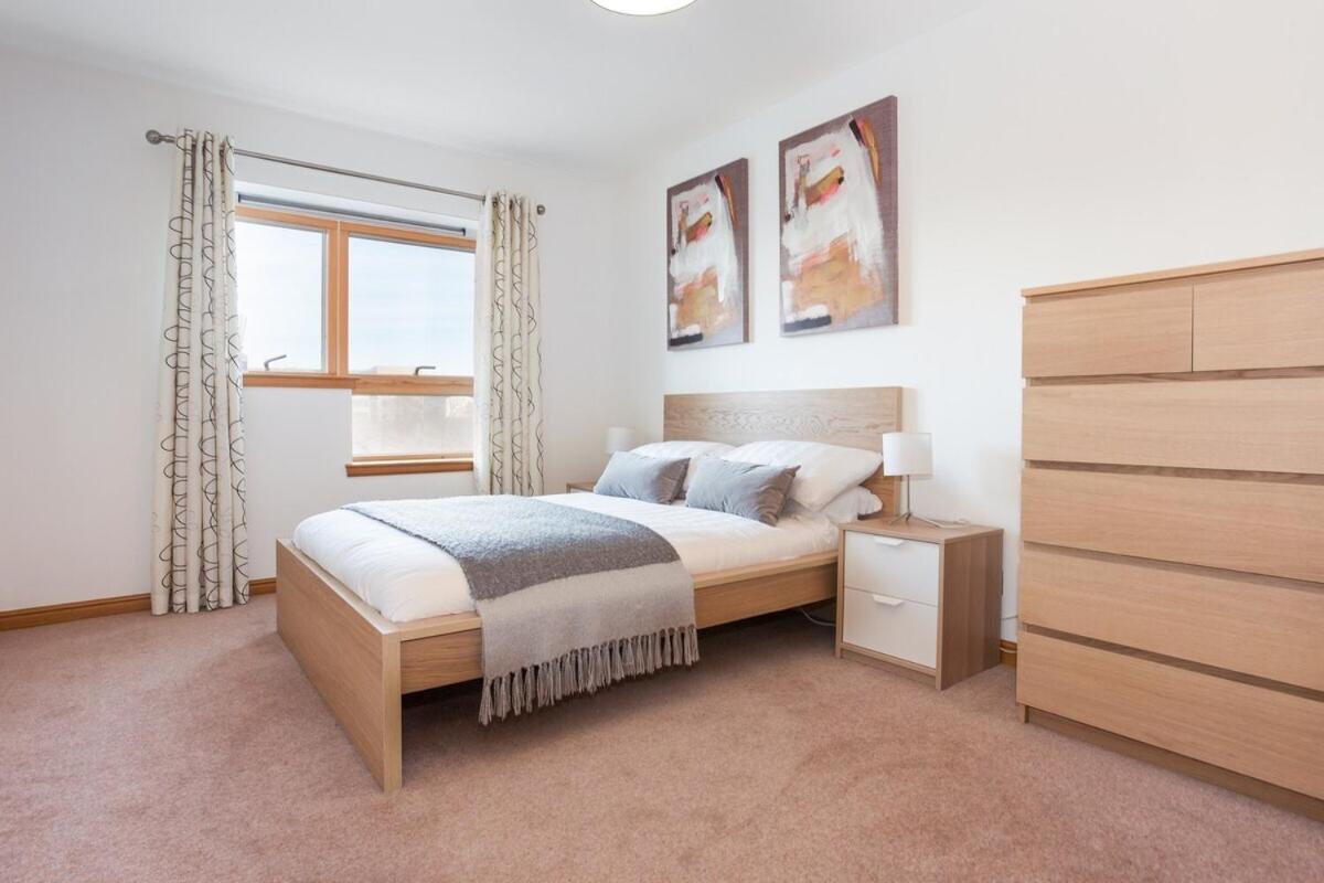 Executive 3 Bed Apartment Aberdeen Esterno foto