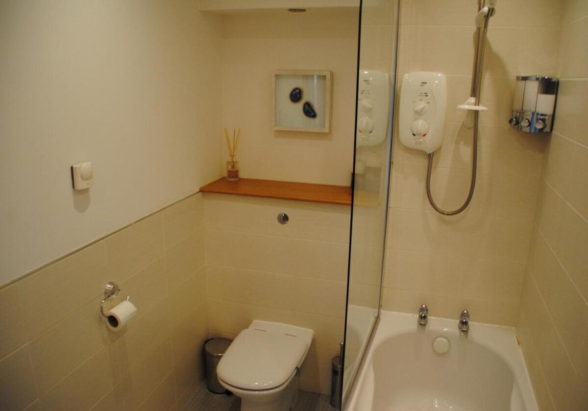 Executive 3 Bed Apartment Aberdeen Esterno foto